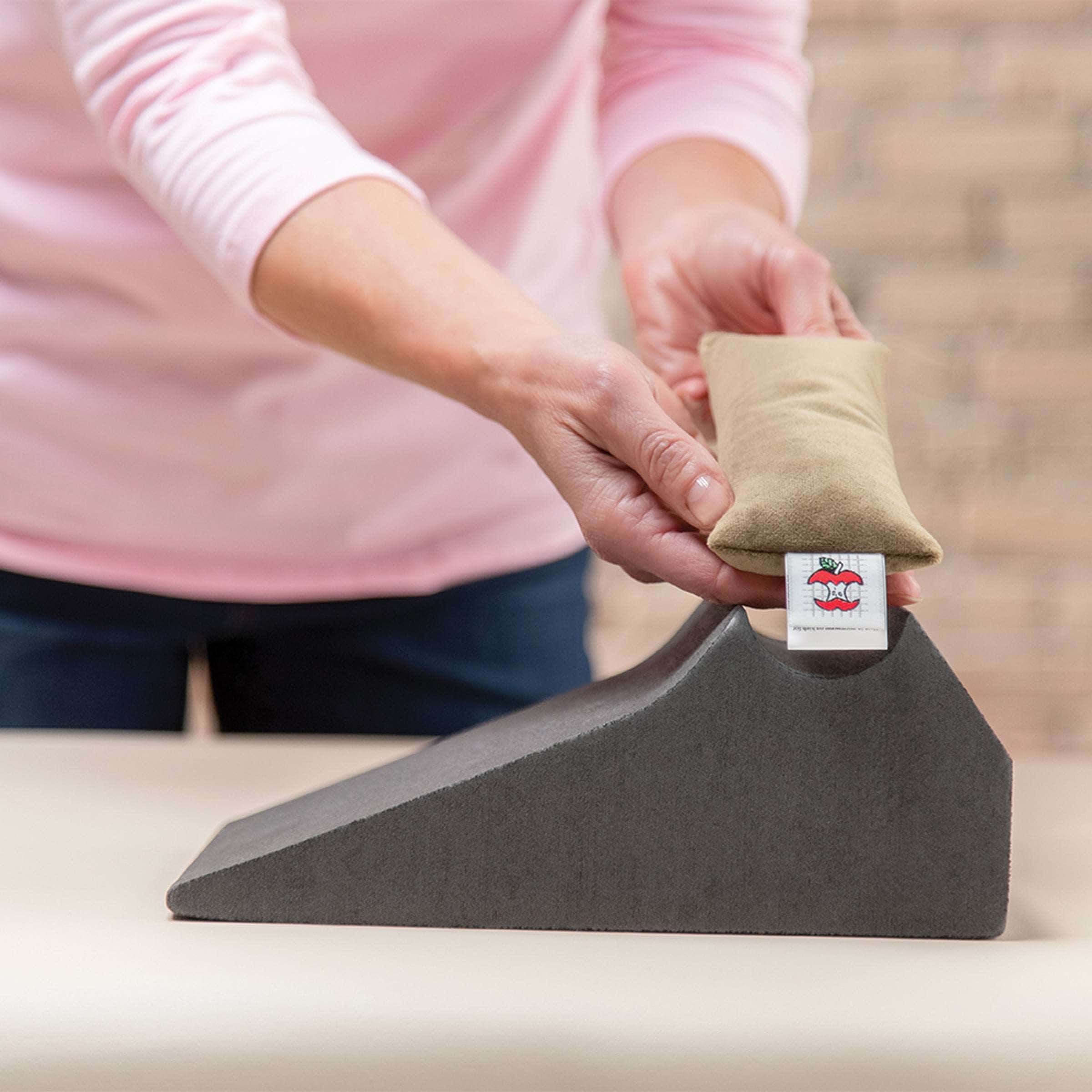 Core Apex Cervical Orthosis Premium - Image 4