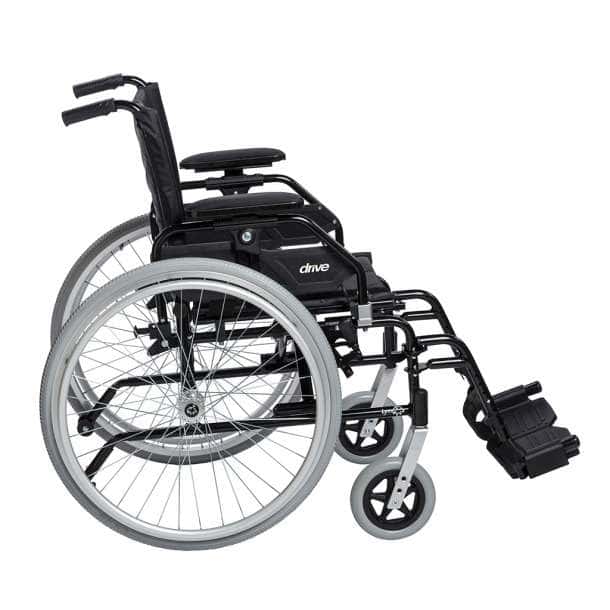 Drive Medical Lynx ultra lightweight wheelchair - Image 4