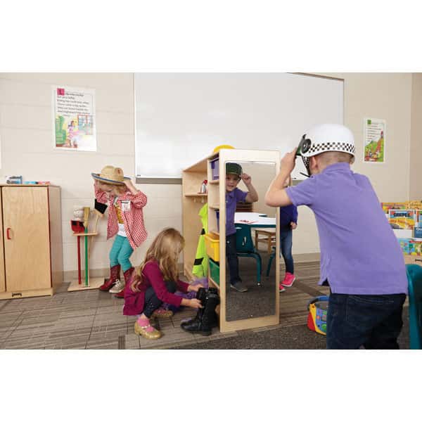 Jonti-Craft housecleaning set-n-rack - Image 3