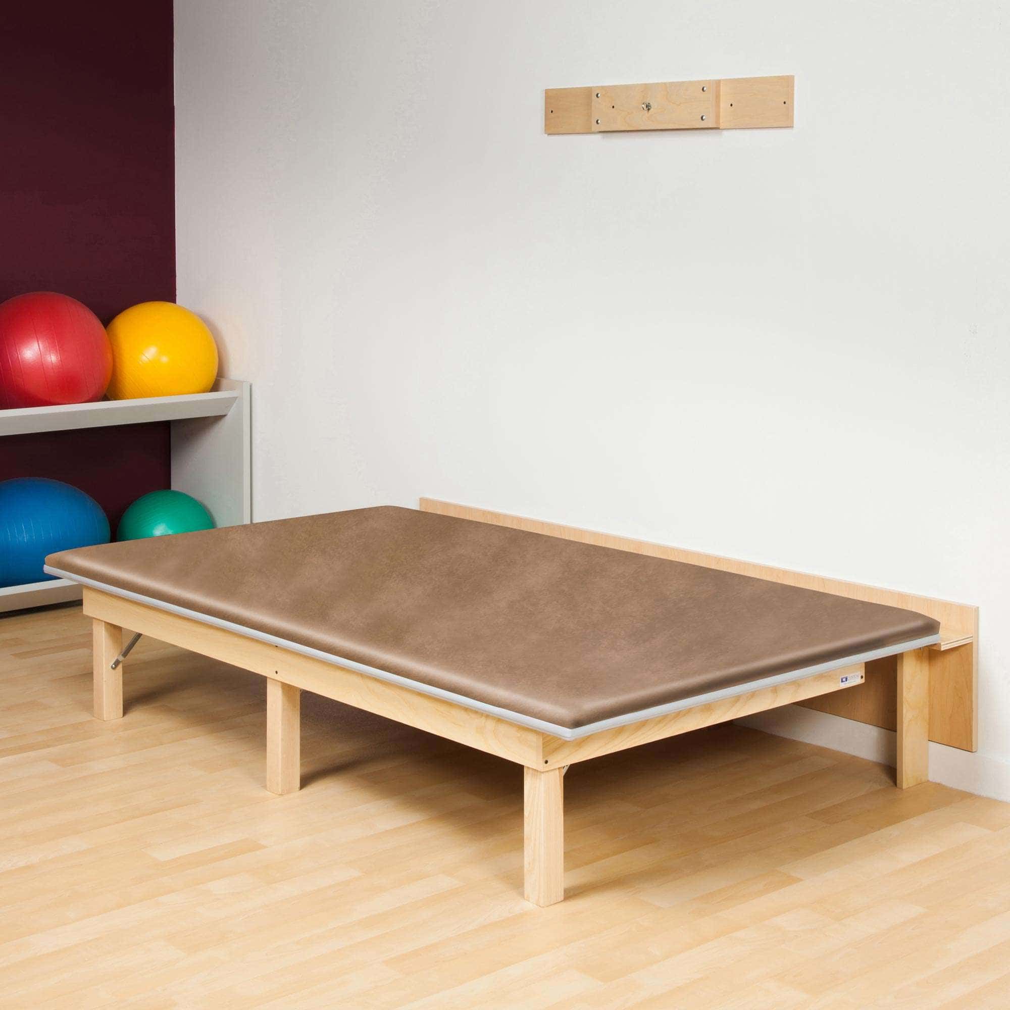 Clinton space saving folding mat platform - Image 4