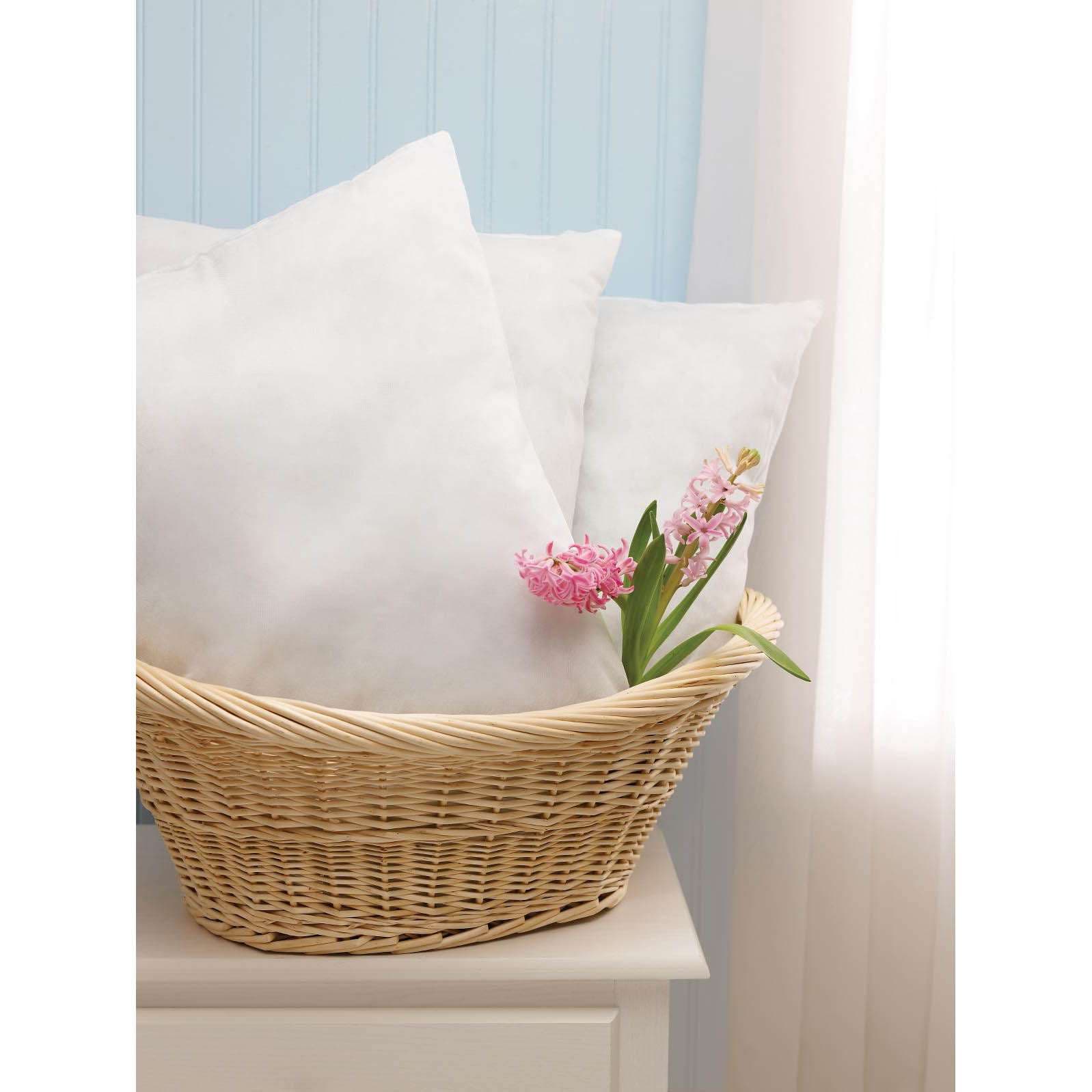 Medline Disposable Pillow, Medium-Weight, 21" x 27" - Case of 12 - Image 1