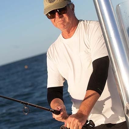 Green Drop Compression Elbow Support - Image 7