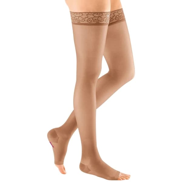 Mediven Sheer & Soft Thigh High 15-20mmHg Compression Stocking with Lace Top Band Standard, Open Toe, Natural, Size VII - Pair - Image 1