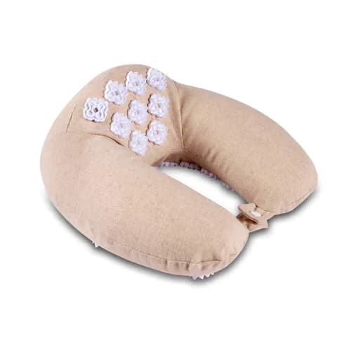 Kanjo Travel Acupressure Set with Neck Pillow and Foot Mat - Image 3