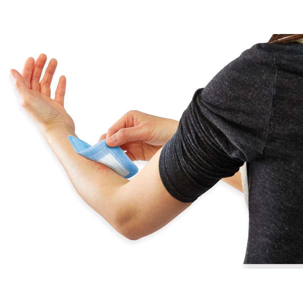 Curad Clinical Care Super Absorbent Wound Dressings - Case of 240 - Image 2