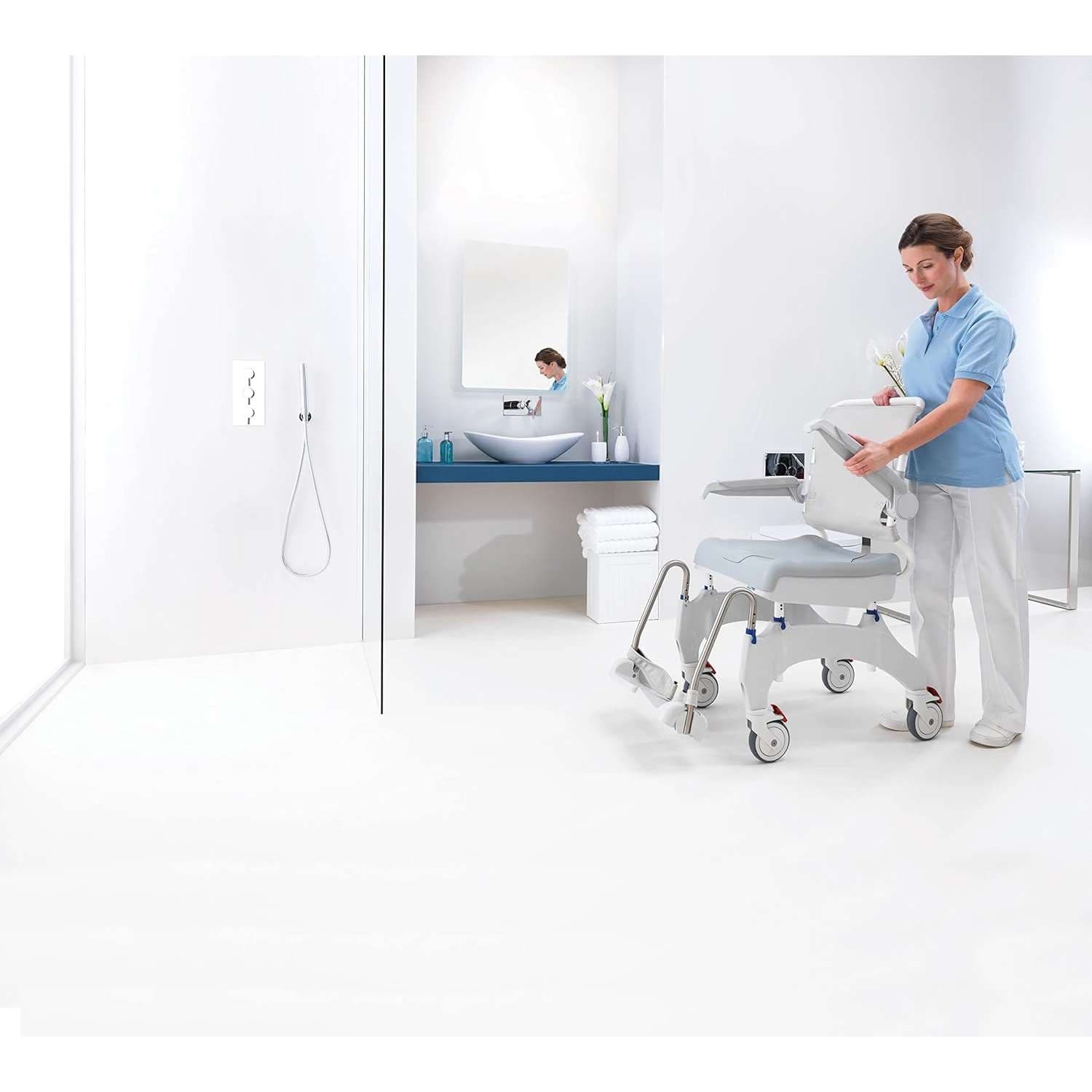 Aquatec Ocean Ergo Shower Commode Chair - Image 3