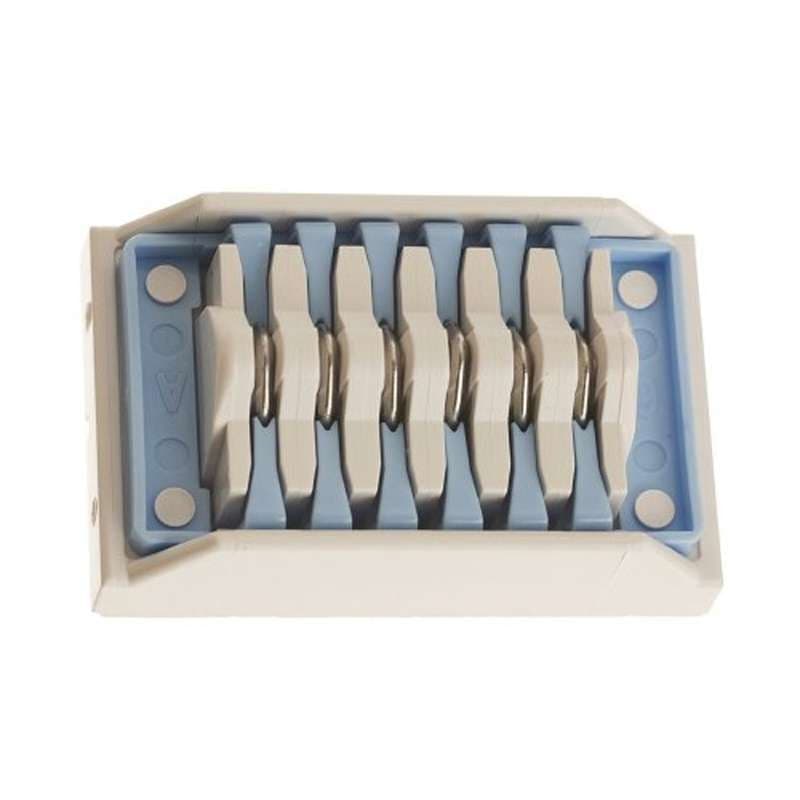 Horizon Ligating Clip 6 Clips, Blue Clip, Medium - Box of 180 - Image 1