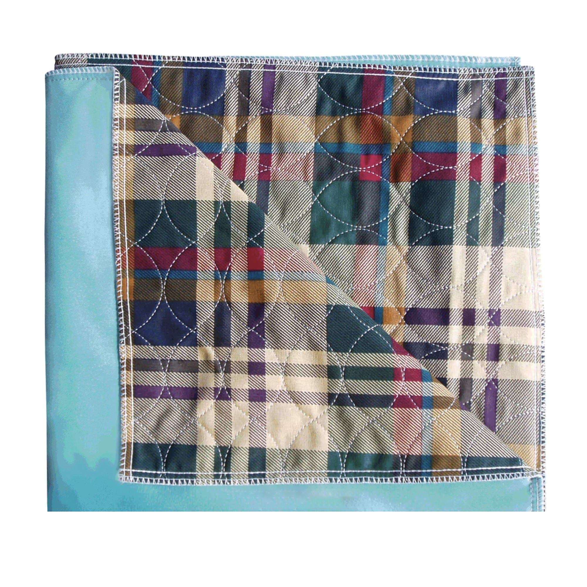 Cardinal Health Essentials Reusable Underpad With PVC Backing, 34 x 36 Inch, Plaid - Image 1