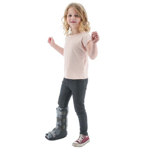 Swede-O Pediatric Walking Boot Medium - Image 1