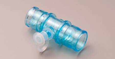 CareFusion Straight Connector with O Base 22mm - Case of 50 - Image 1