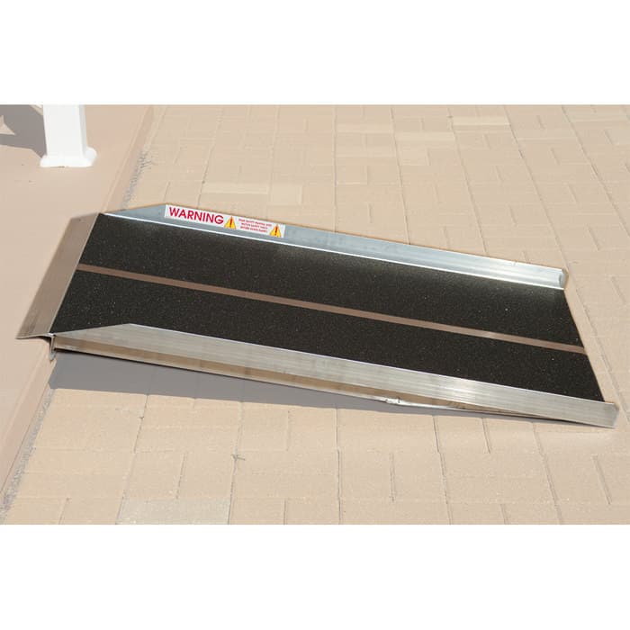 PVI Solid ramp - 30"W x 3'L - Image 1