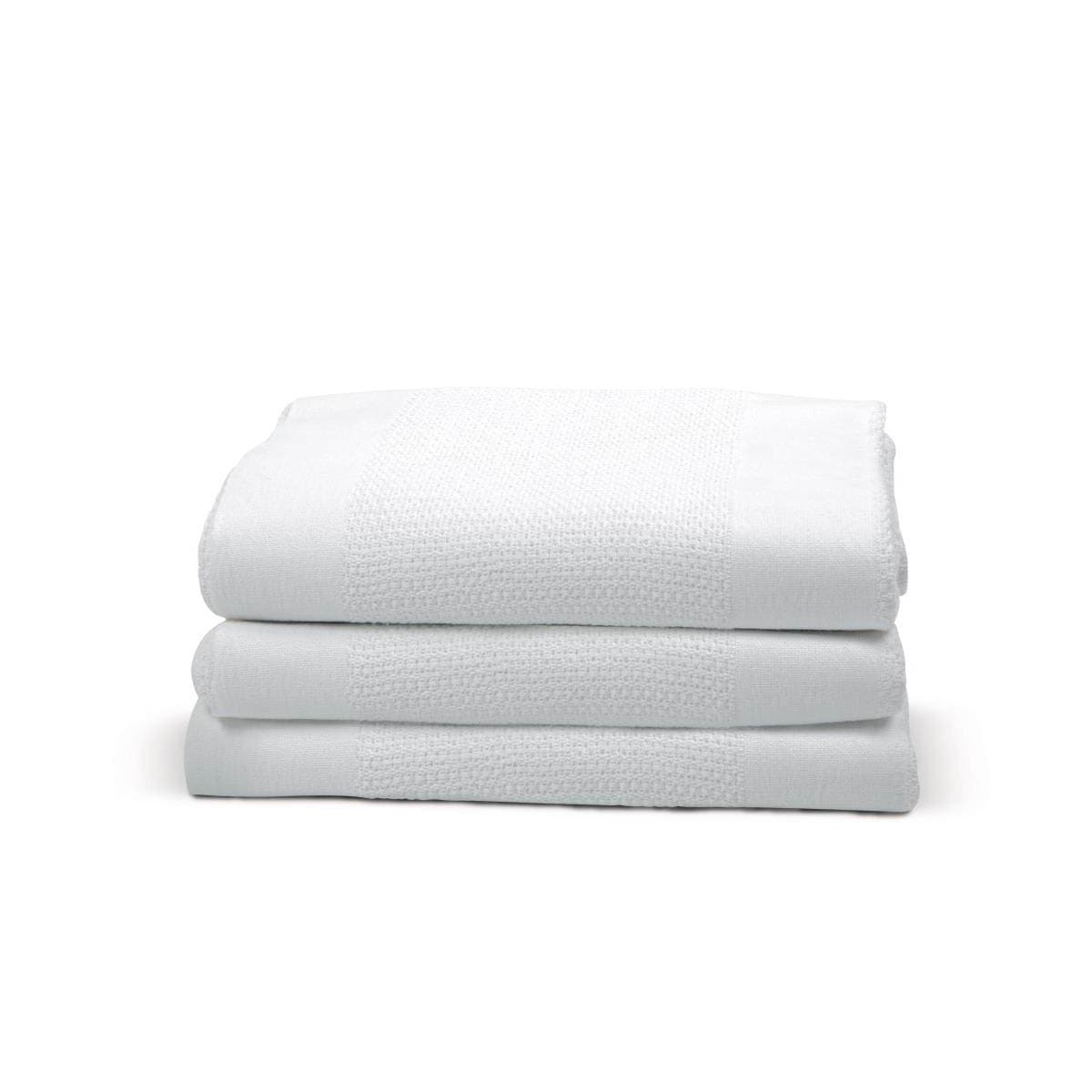Medline Thermal Spread Blanket, White, 100% Cotton, 66" x 90", 2.2 lb - Image 1