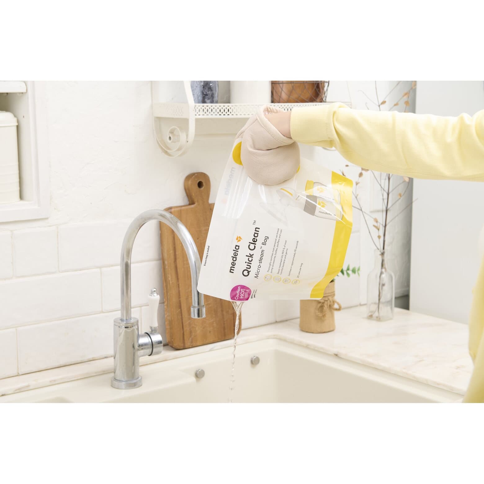 Medela Quick Clean Micro-Steam Bag - Image 2