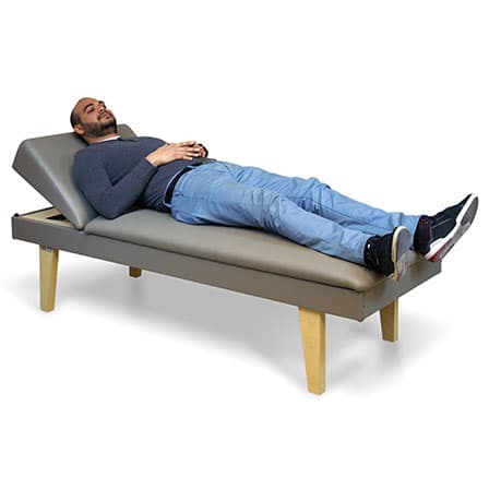 Hausmann Inwood Couch (7905)