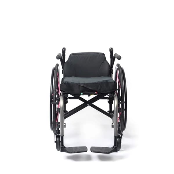 TiLite 2GX series folding ultralight wheelchair - Image 2