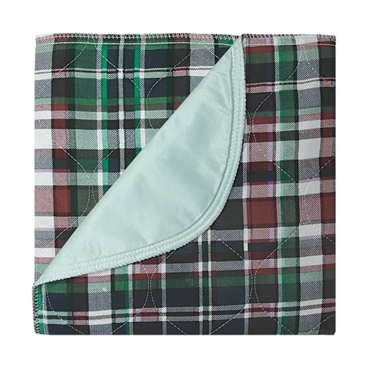 Beck's Reusable Polyster-Rayon Underpad with Tuckable Flaps