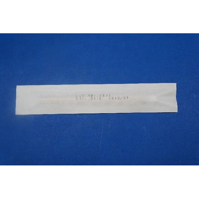 Cardinal Swabstick 6 Inch Wood Shaft Sterile Cotton Tip - Image 4