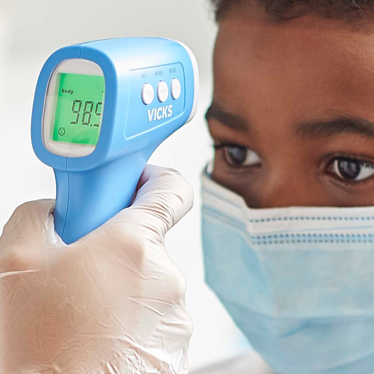 Vicks Non Contact Infrared Body Thermometer - Image 3