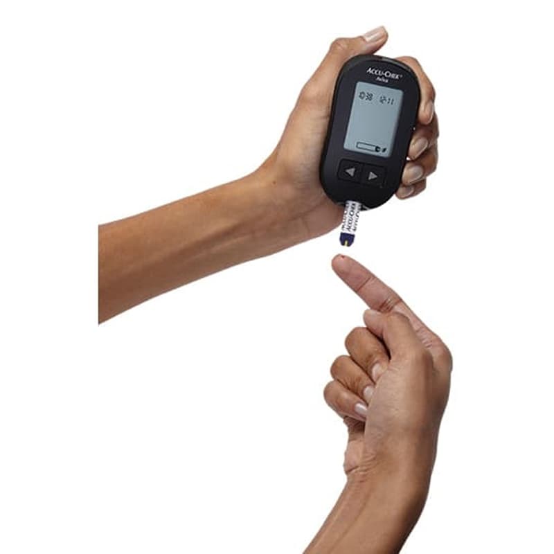 Accu-Chek Aviva Plus Blood Glucose Test Strips, 50 Strip - Image 1