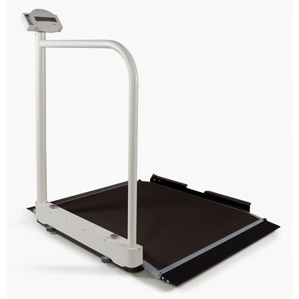 Seca 676 EMR-Validated Wheelchair Scale with Handrail - Image 2
