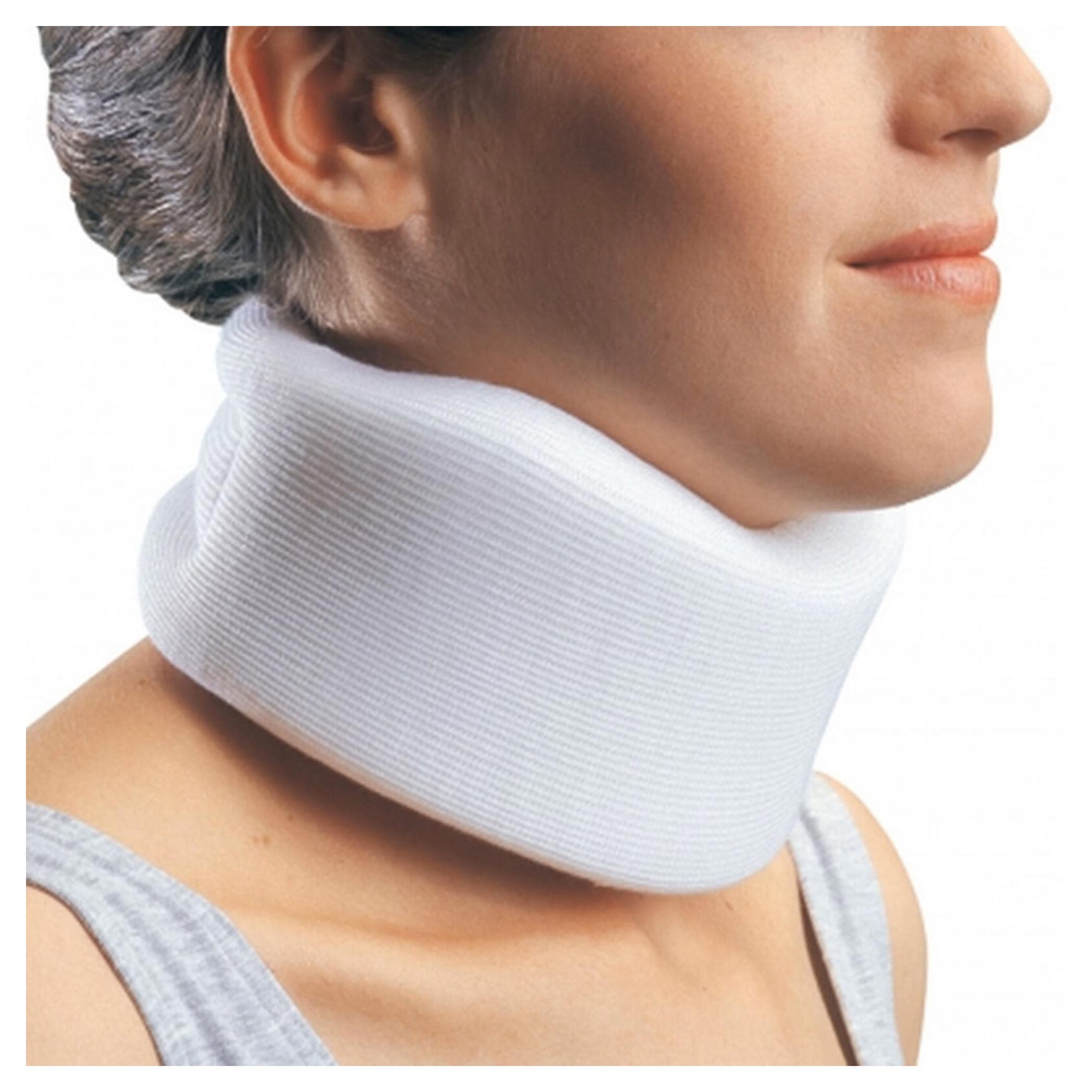 ProCare Universal Clinic Collar, 3 Inch Height - Image 1