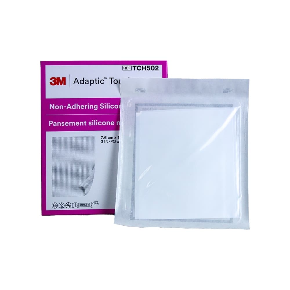 3M Adaptic Touch Non-Adhering Silicone Dressing, 3" x 4.25" - Package of 10 - Image 1