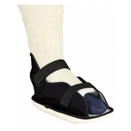 ProCare Rocker Cast Boot Unisex Black, Extra Small - Image 1