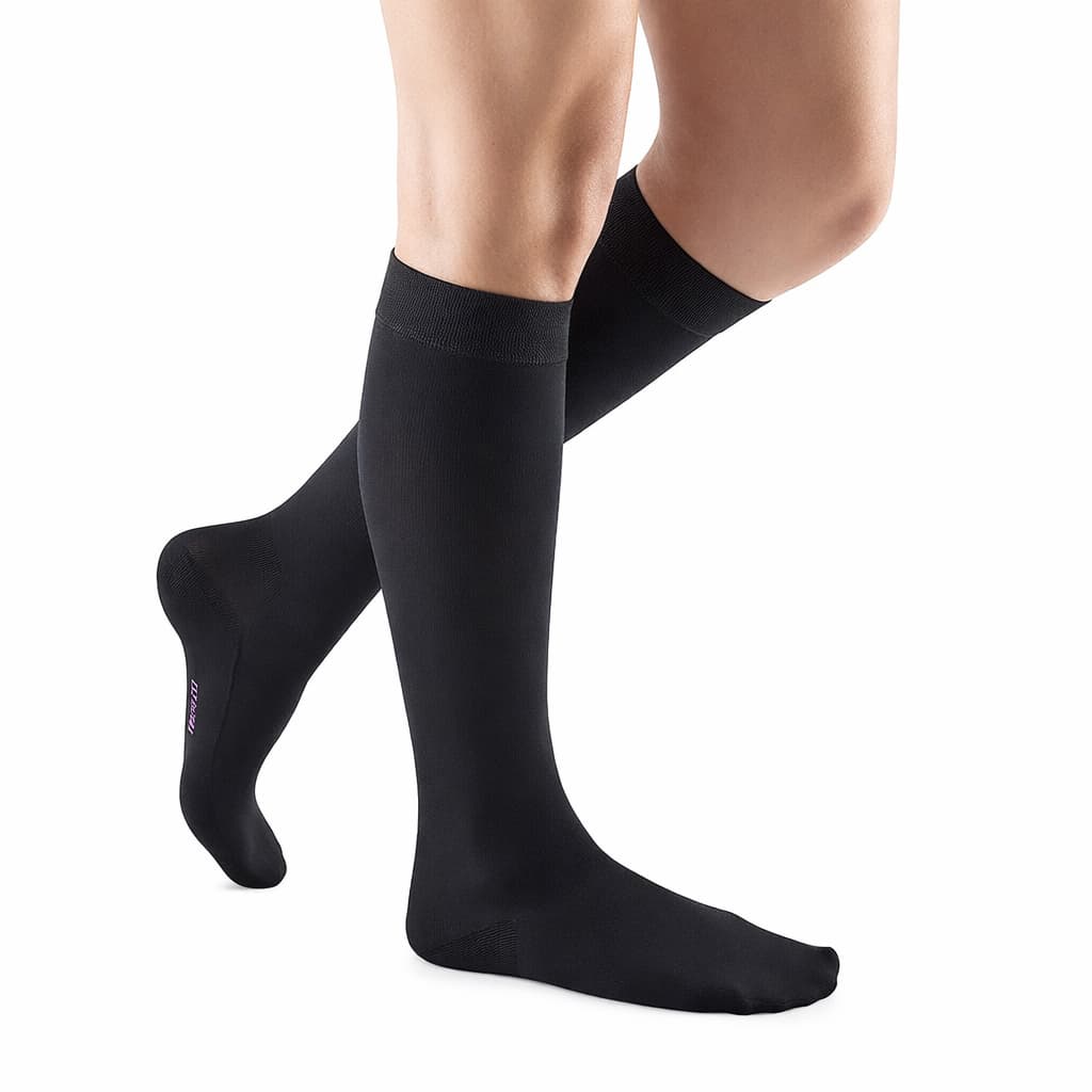 Mediven Comfort Standard Calf High Compression Stockings, 20-30mmHg, Closed Toe, Size IV, Ebony - Pair - Image 1