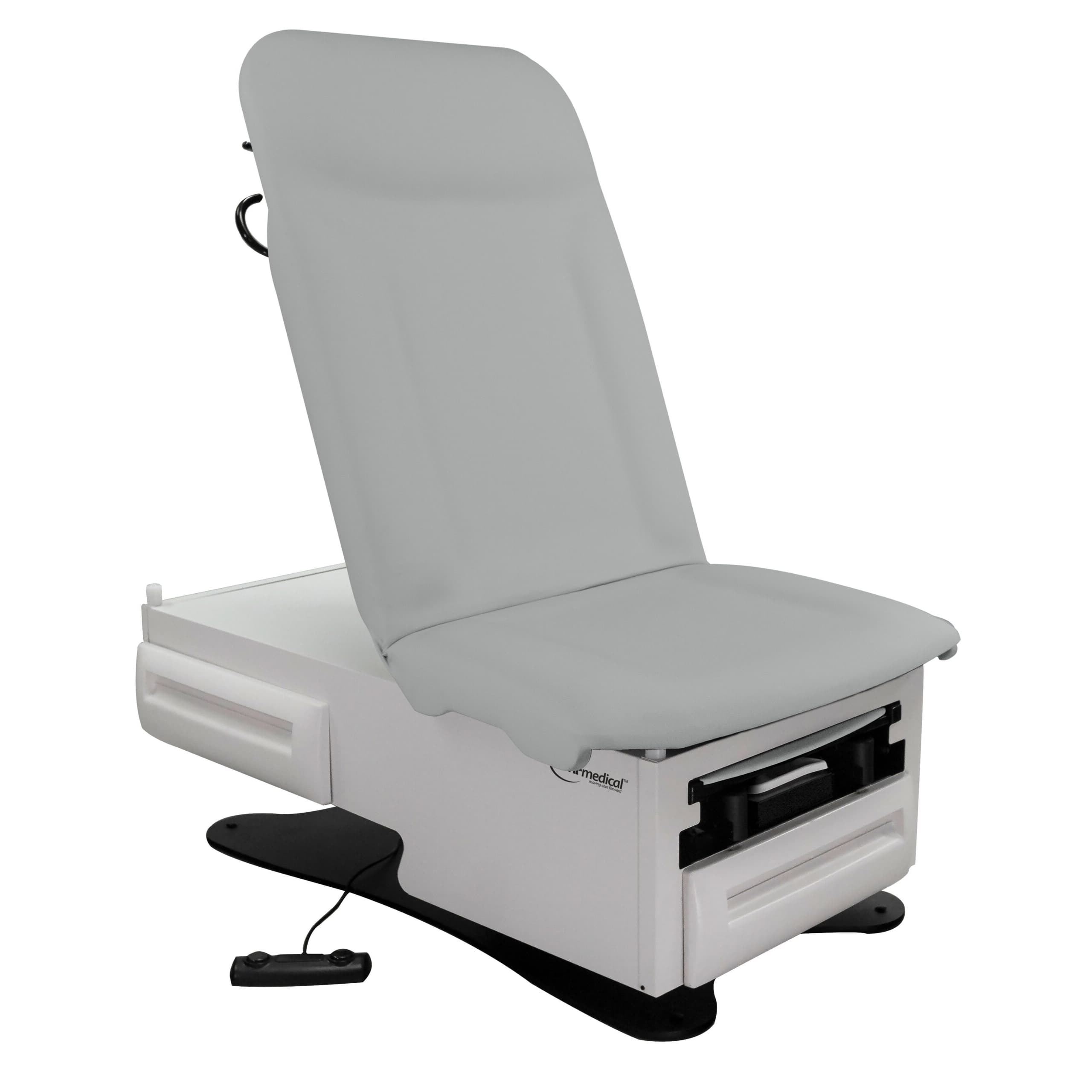 UMF 3002 FusionONE power hi-lo exam table - Image 1