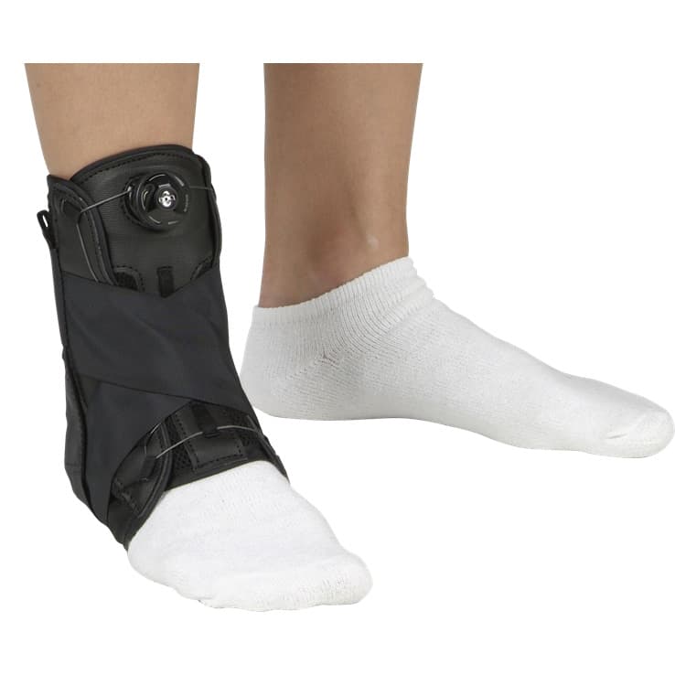 Deroyal Ankle Brace Black Lace-Up Left or Right Foot, Medium - Each - Image 1