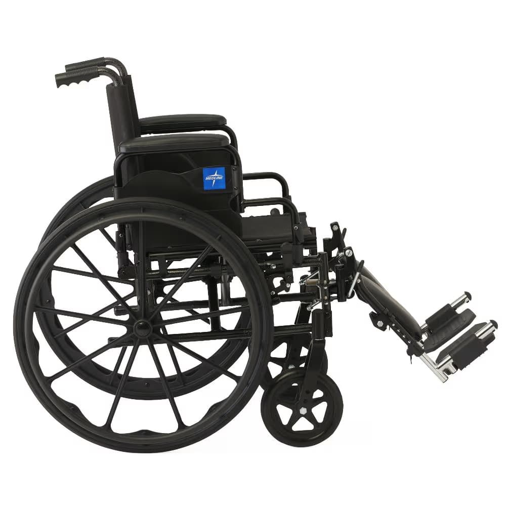 Medline Guardian K4 Lightweight Manual Wheelchair - Image 7