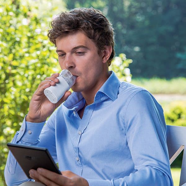 Omron Portable MicroAir Battery-Operated Nebulizer - Image 3