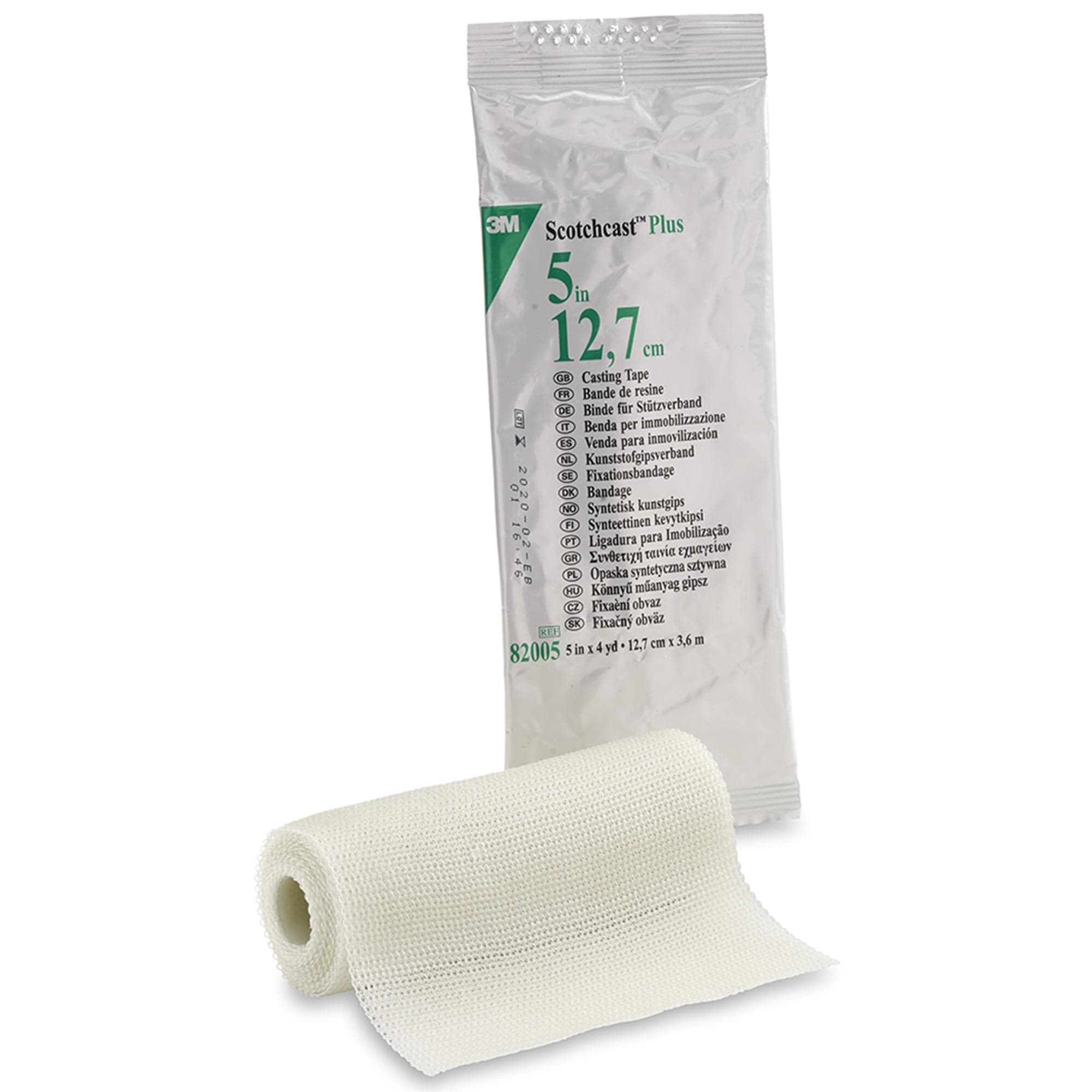 3M Scotchcast Plus Cast Tape, 5 Inch X 4 Yard, White - Each - Image 1