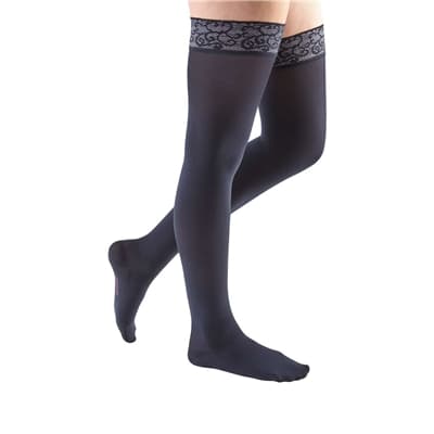 Mediven Comfort Thigh High 20-30mmHg Compression Stocking with Lace Silicone Top Band Standard, Closed Toe, Navy, SIze III - Pair - Image 1