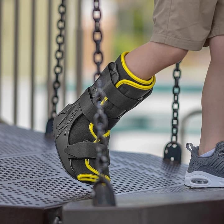 ProCare MiniTrax Pediatric Walker Boot - Image 7