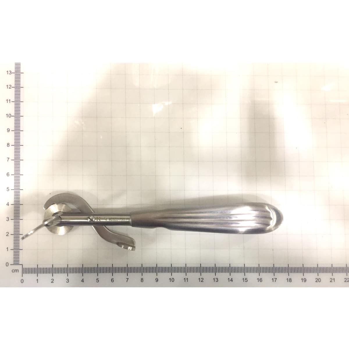 Medline Aneroid Sphygmomanometer Blood Pressure Gauge - Image 2