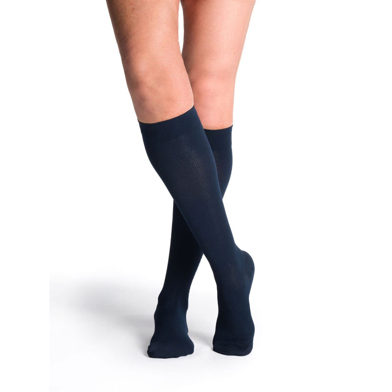 Sigvaris Essential Cotton Men's Calf High Compression Socks, 20-30 mmHg, Closed Toe, Large-Long, Navy - Pair - Image 1