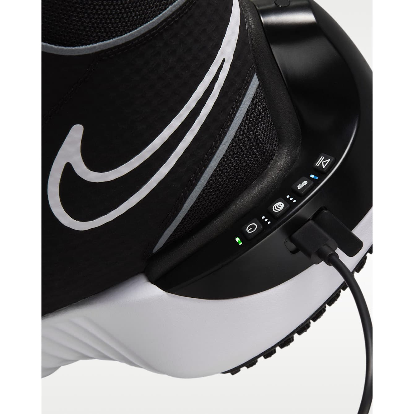 Hyperice x Nike Hyperboot Heat Therapy Shoes - Image 6