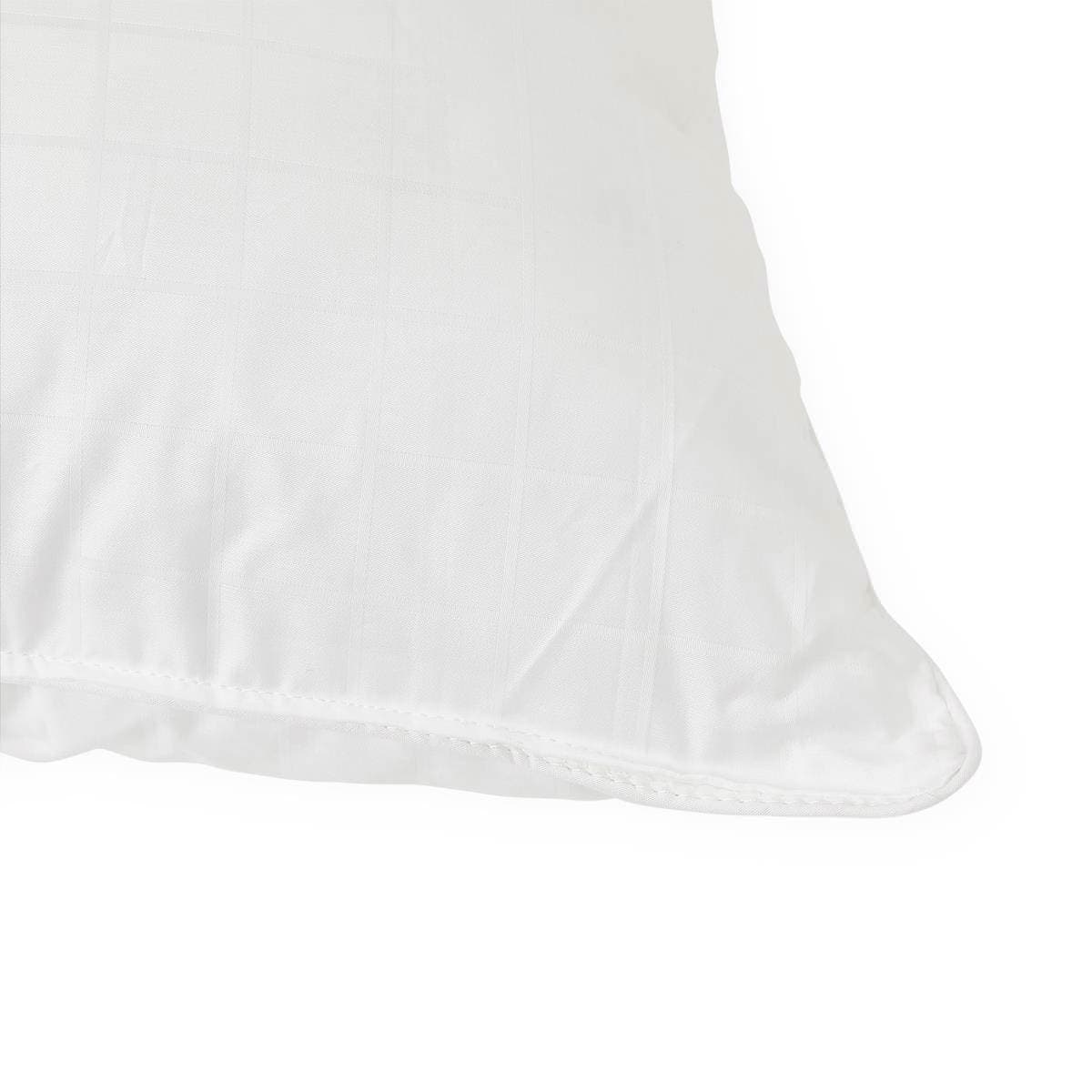 Medline Hypoallergenic Bed Pillow, White - Image 2